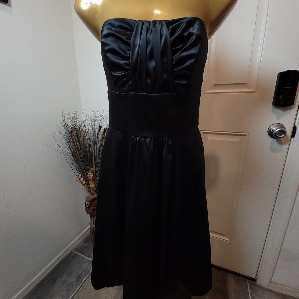 White House Black Market Elegant Strapless Black Dress Sz 4